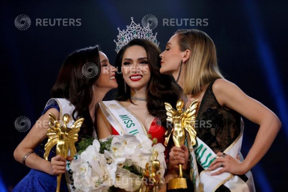 Báo chí quốc tế ấn tượng với chiến thắng của Hoa hậu chuyển giới Hương Giang - Ảnh 2