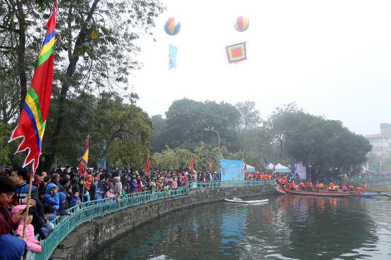 Chủ tịch Nguyễn Đức Chung khai hội bơi chải thuyền rồng Hà Nội - Ảnh 11