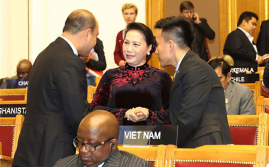 Chủ tịch Quốc hội Nguyễn Thị Kim Ngân kết thúc chuyến tham dự Đại hội đồng IPU-137 - Ảnh 1