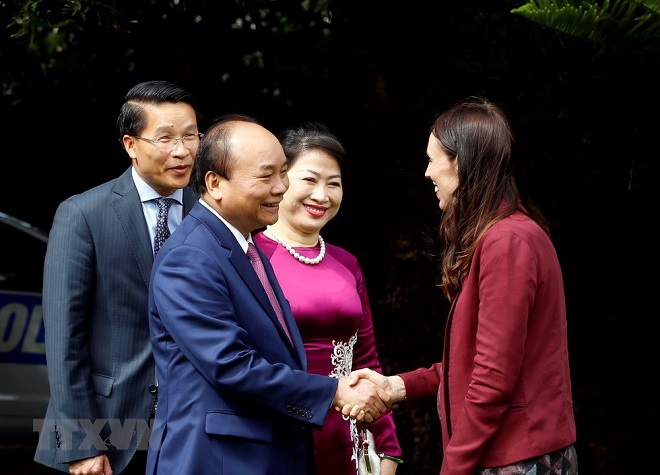 Thủ tướng Nguyễn Xuân Phúc hội đàm với Thủ tướng New Zealand Ardern - Ảnh 1