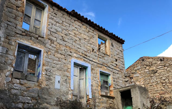Thị trấn Ollolai ở Italia bán nhà với giá hơn 1 USD để thu hút cư dân - Ảnh 5