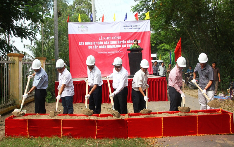 Thêm 7 cầu dân sinh nối liền giao thông - niềm vui cho người dân huyện Hồng Ngự, tỉnh Đồng Tháp - Ảnh 1