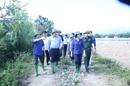 Phó Thủ tướng yêu cầu tỉnh Yên Bái tiếp tục theo dõi chặt chẽ diễn biến mưa lũ - Ảnh 1