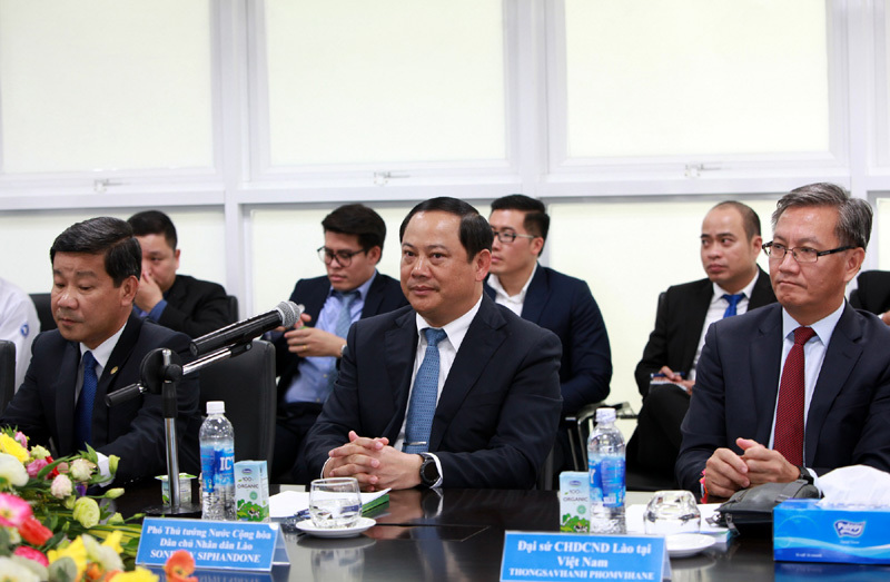 Phó Thủ tướng Lào thăm và làm việc với Vinamilk - Ảnh 3