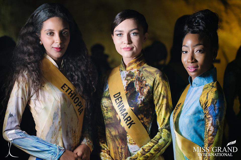 Mỹ nhân thế giới xúng xính trong áo dài Việt Nam - Ảnh 10