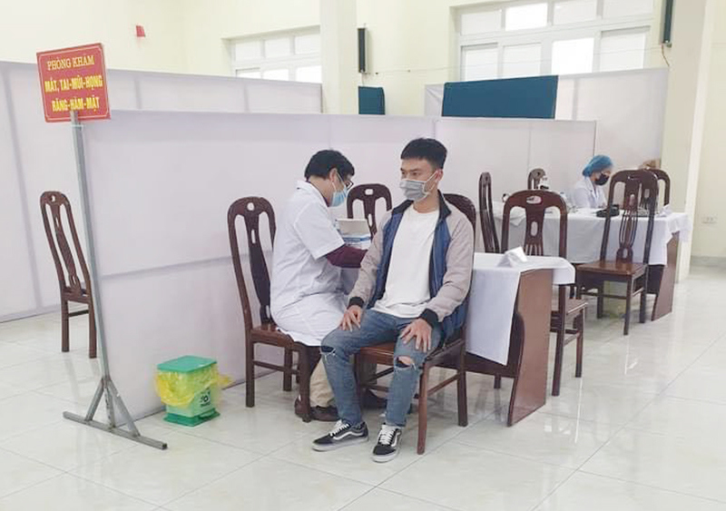 Bí thư Thành ủy Hà Nội Đinh Tiến Dũng:  Nâng cao năng lực y tế cơ sở để đáp ứng nhu cầu phòng, chống dịch - Ảnh 2