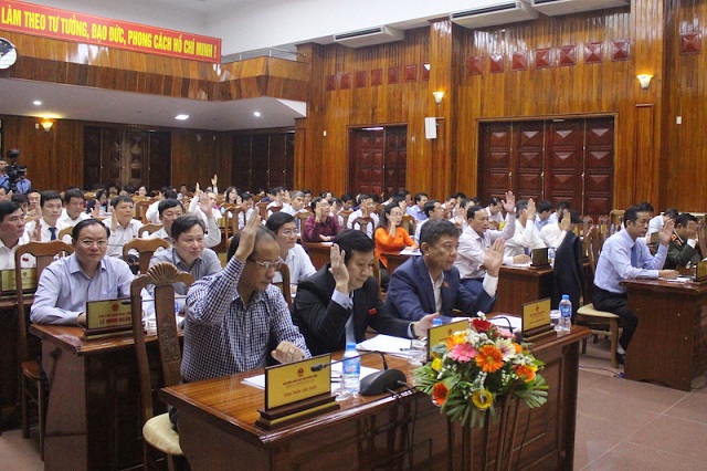 “Tư lệnh” ngành GD&ĐT Quảng Bình có số phiếu tín nhiệm cao thấp nhất - Ảnh 1