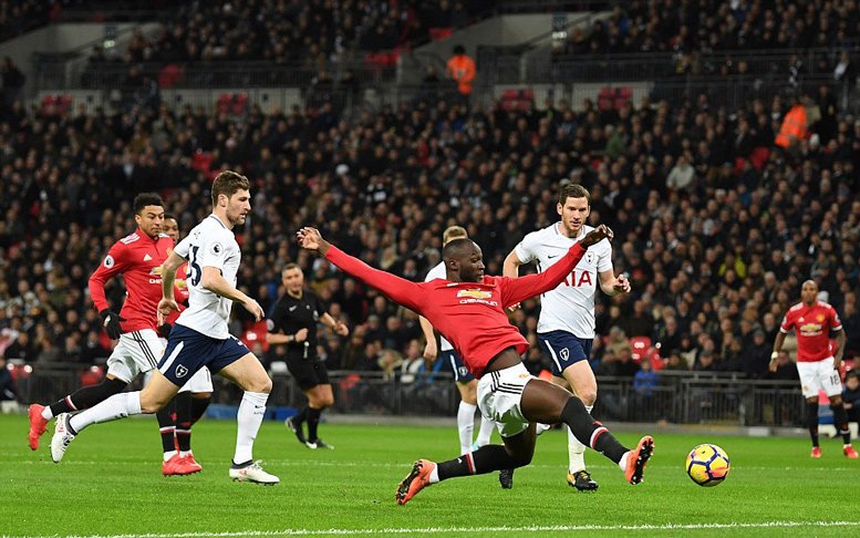 Tottenham khuất phục Quỷ đỏ ngay tại Wembley - Ảnh 3