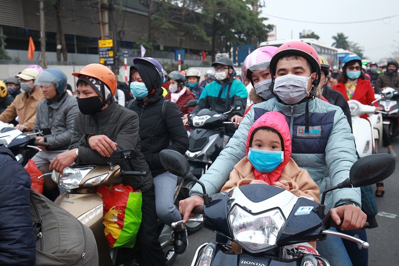 Hà Nội: Áp lực giao thông tăng mạnh ngày cuối đợt nghỉ Tết Nguyên đán - Ảnh 11