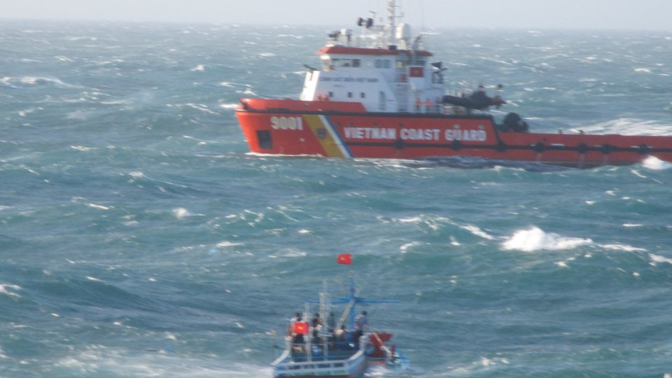 PVEP hỗ trợ cứu nạn an toàn cho 12 ngư dân - Ảnh 4