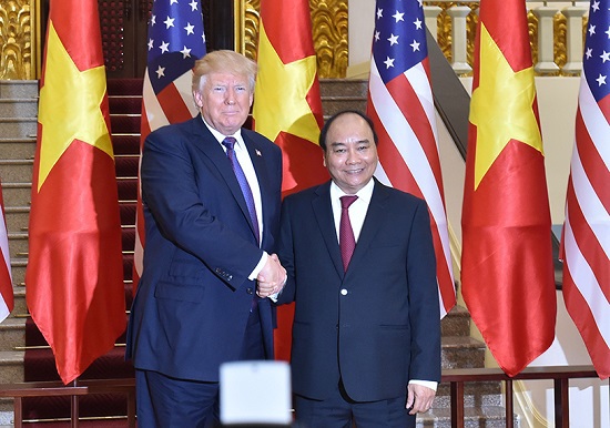 Thủ tướng Nguyễn Xuân Phúc hội kiến Tổng thống Hoa Kỳ Donald Trump - Ảnh 1
