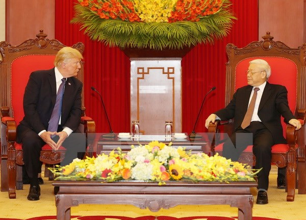Tổng Bí thư Nguyễn Phú Trọng tiếp Tổng thống Hoa Kỳ Donald Trump - Ảnh 1