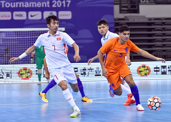 Tuyển futsal Việt Nam xếp thứ ba tại giải futsal quốc tế CFA 2017 - Ảnh 1