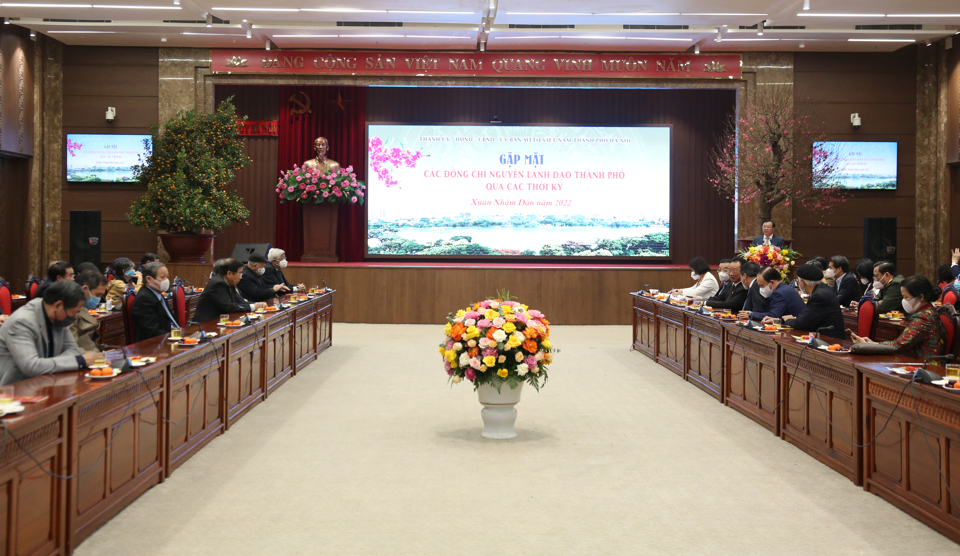 Quang cảnh buổi gặp mặt các đồng chí nguyên lãnh đạo thành phố Hà Nội qua các thời kỳ nhân dịp Xuân Nhâm Dần 2022. Ản Thanh Hải