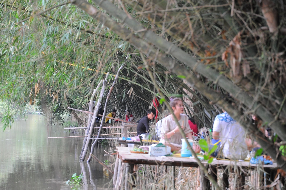 Nơi đ&acirc;y trở th&agrave;nh điểm du lịch sinh th&aacute;i, d&atilde; ngoại độc đ&aacute;o. Ảnh: Giang Lam