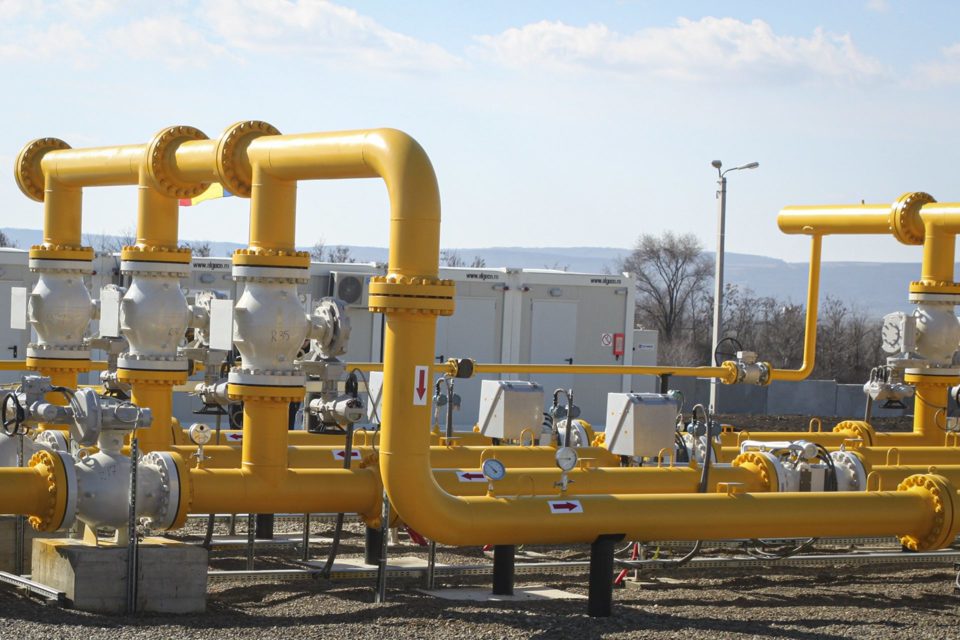 Moldova ban bố t&igrave;nh trạng khẩn cấp sau khi tập đo&agrave;n năng lượng quốc gia Nga Gazprom đe dọa cắt nguồn cung kh&iacute; đốt.