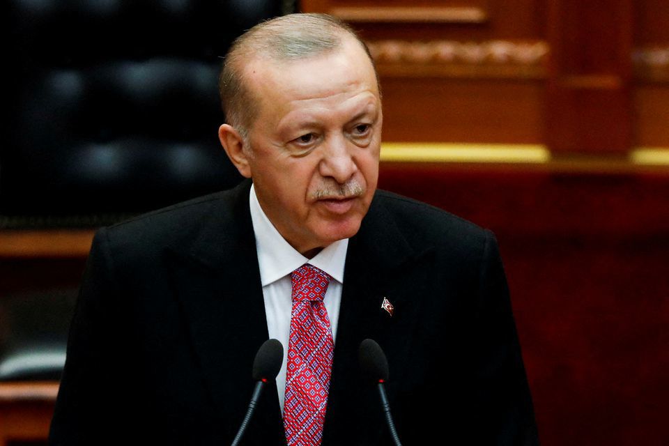 Tổng thống Thổ Nhĩ Kỳ Recep Tayyip Erdogan đ&atilde; mời l&atilde;nh đạo Nga v&agrave; Ukraine tới nước n&agrave;y để t&igrave;m c&aacute;ch giải quyết bất đồng theo con đường ngoại giao.