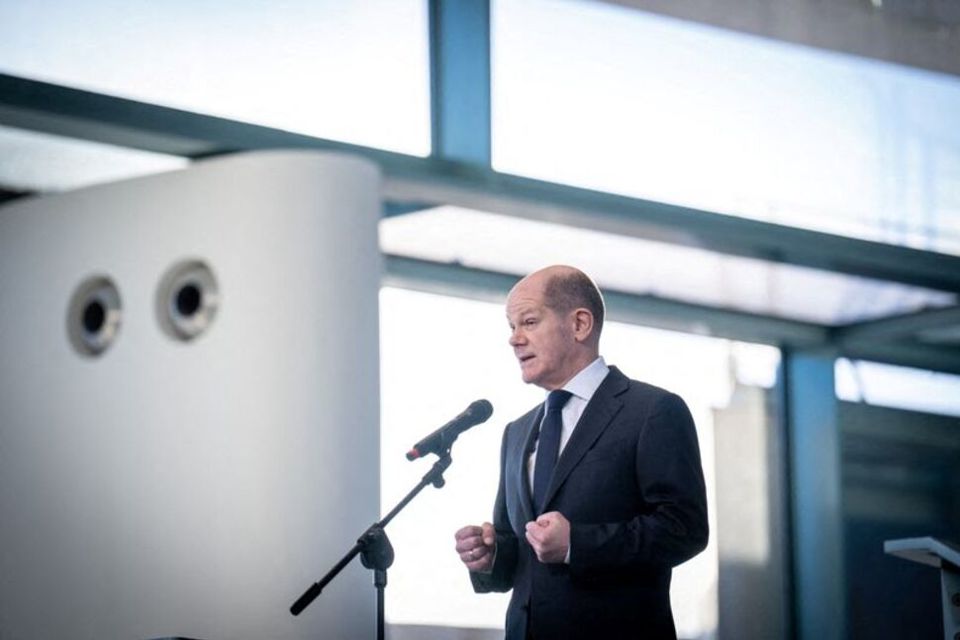 Thủ tướng Đức Olaf Scholz&nbsp; ph&aacute;t biểu tại cuộc họp ch&iacute;nh phủ h&ocirc;m&nbsp; 21/1/2022. Ảnh: Reuters