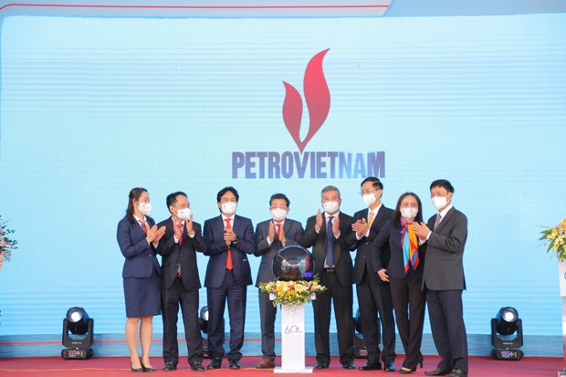 Lễ ra mắt logo mới của Tập đo&agrave;n Dầu kh&iacute; Quốc gia Việt Nam (Petrovietnam).