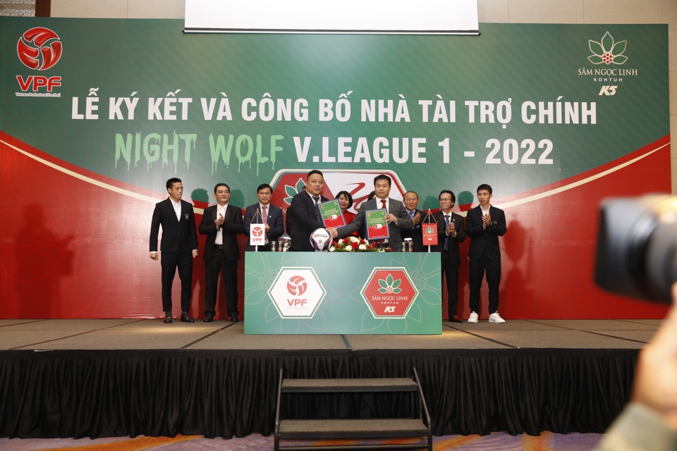 V-League 2022 c&oacute; nh&agrave; t&agrave;i trợ mới trong 3 năm li&ecirc;n tiếp.