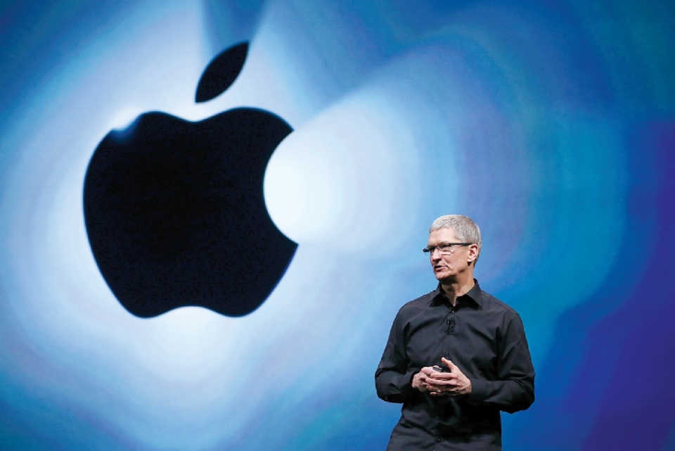 Gi&aacute;m đốc điều h&agrave;nh Tim Cook ph&aacute;t biểu trong một sự kiện đặc biệt của Apple tại San Francisco, California. Ảnh: Getty Images