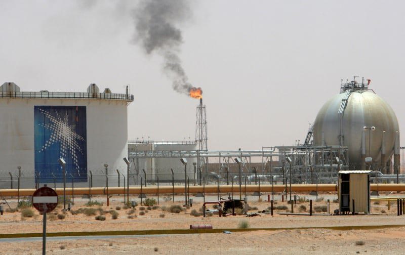 Ả Rập Saudi từ chối hợp t&aacute;c với Mỹ để giảm gi&aacute; dầu.