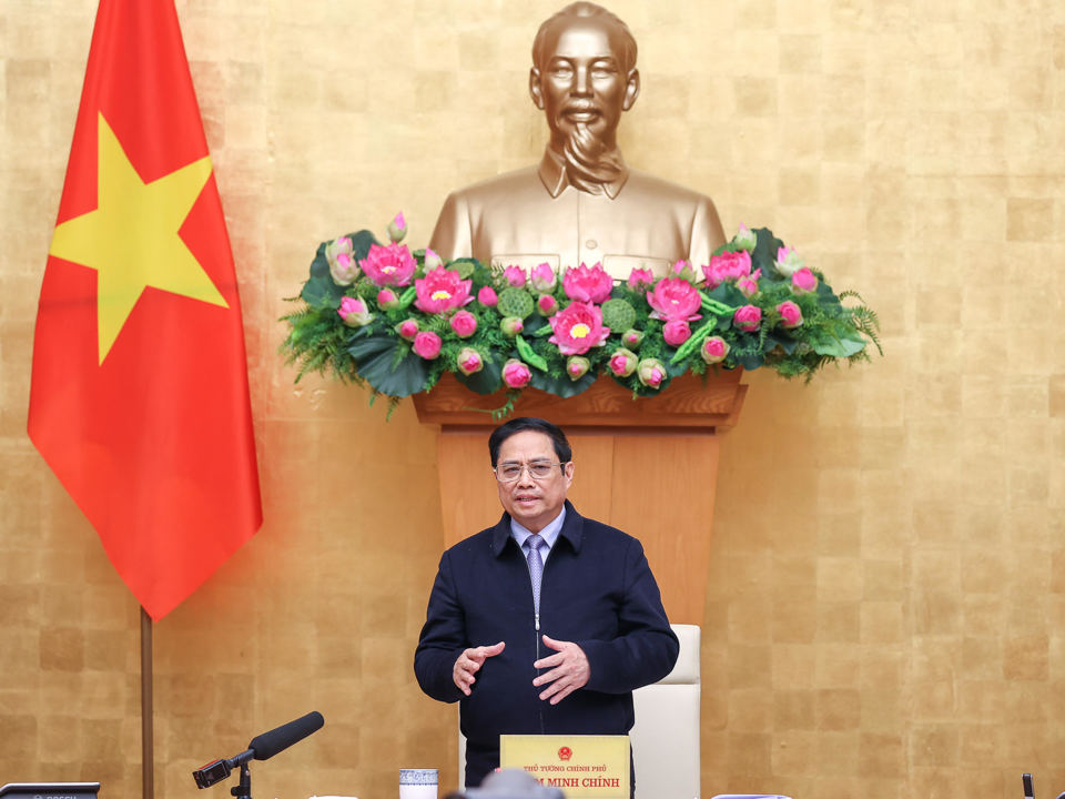 Thủ tướng Phạm Minh Ch&iacute;nh ph&aacute;t biểu tại phi&ecirc;n họp