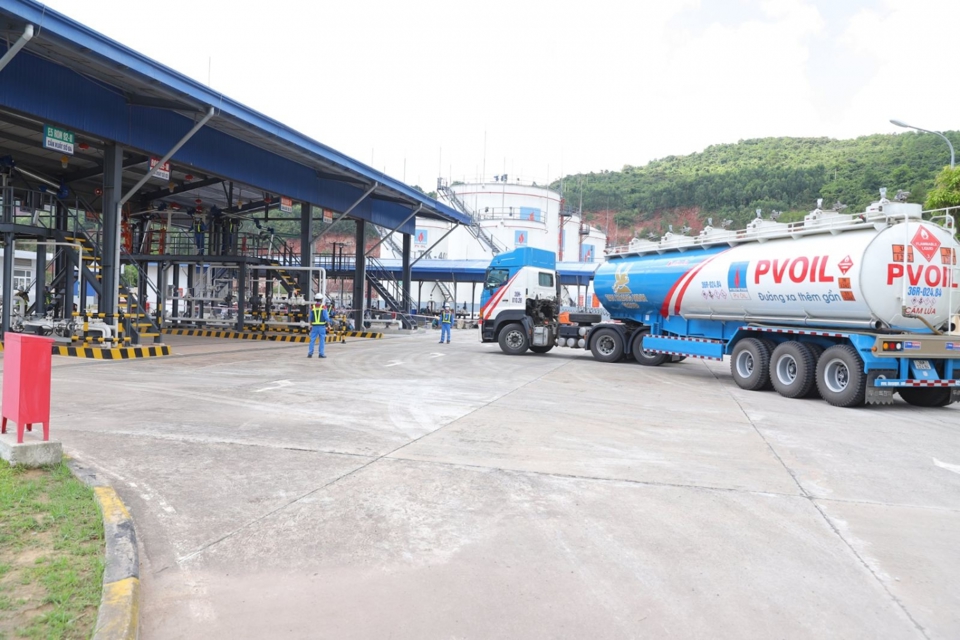 PVOIL nỗ lực đảm bảo nguồn cung xăng dầu trong nước (ảnh minh họa).