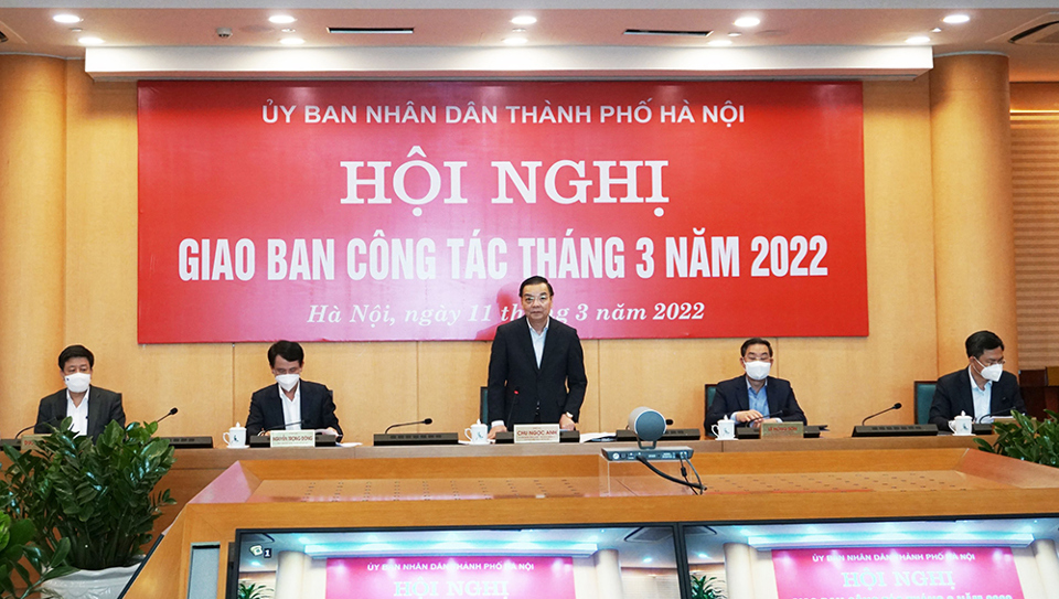Chủ tịch UBND TP H&agrave; Nội Chu Ngọc Anh ph&aacute;t biểu tại hội nghị.&nbsp;
