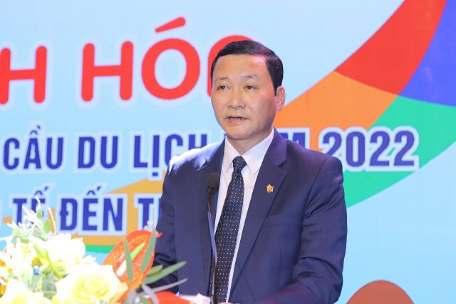 Chủ tịch UBND tỉnh Thanh H&oacute;a Đỗ Minh Tuấn ph&aacute;t biểu tại buổi lễ.