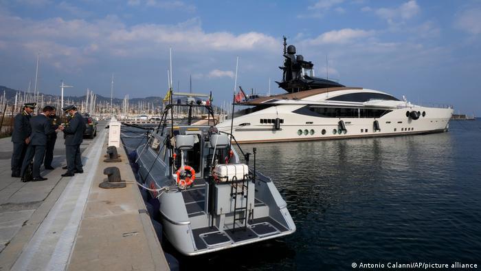 Một số chính phủ EU đã bắt giữ siêu du thuyền của các nhà tài phiệt Nga