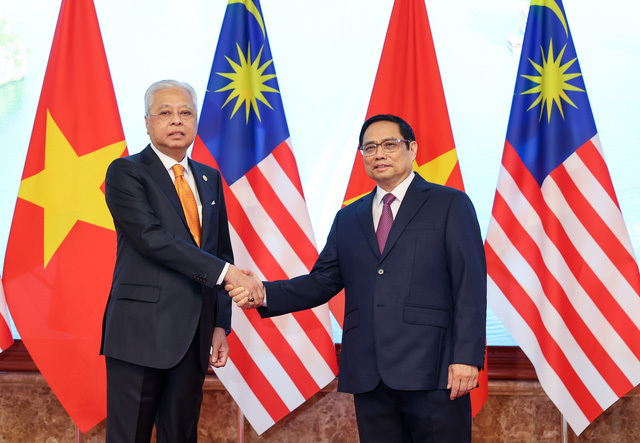 Thủ tướng Phạm Minh Chính và Thủ tướng Malaysia Dato' Sri Ismail Sabri bin Yaakob - Ảnh Nhật Bắc