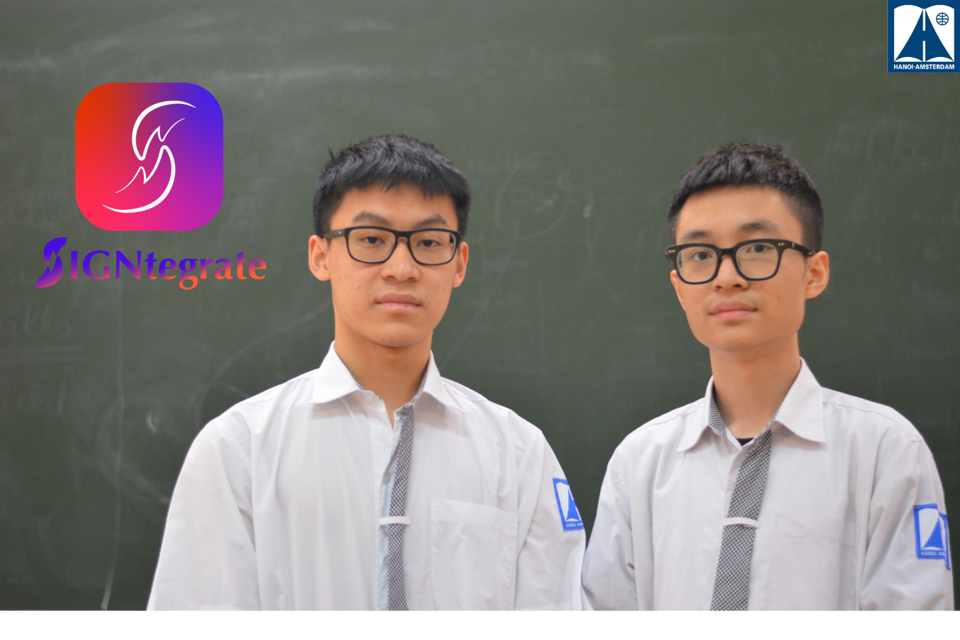 Nguyễn Tài Minh và Phạm Ninh Giang học sinh trường THPT chuyên Hà Nội- Amsterdam- tác giả dự án đạt giải Nhì