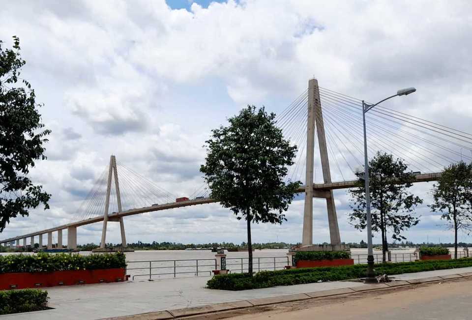 Cầu Rạch Miễu 2 c&aacute;ch cầu Rạch Miễu hiện hữu khoảng 3,8km về ph&iacute;a thượng lưu. Ảnh: Giang Lam