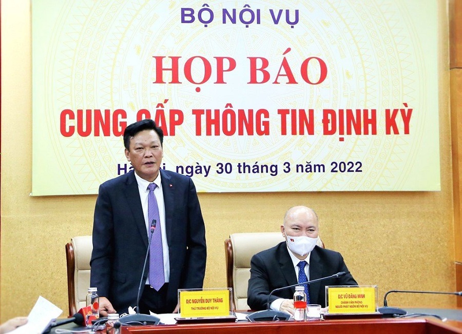 Thứ trưởng Bộ Nội vụ Nguyễn Duy Thăng chia sẻ th&ocirc;ng tin