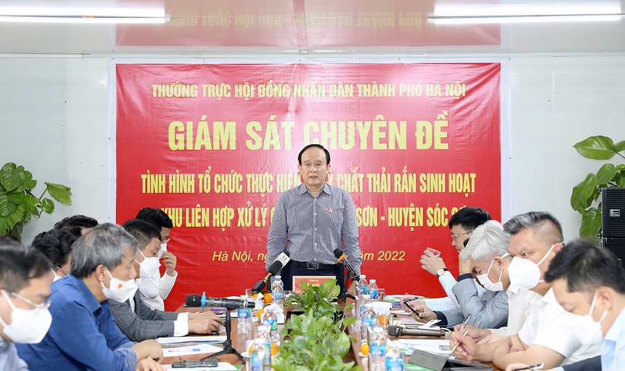 Chủ tịch HĐND TP H&agrave; Nội Nguyễn Ngọc Tuấn ph&aacute;t biểu kết luận buổi gi&aacute;m s&aacute;t