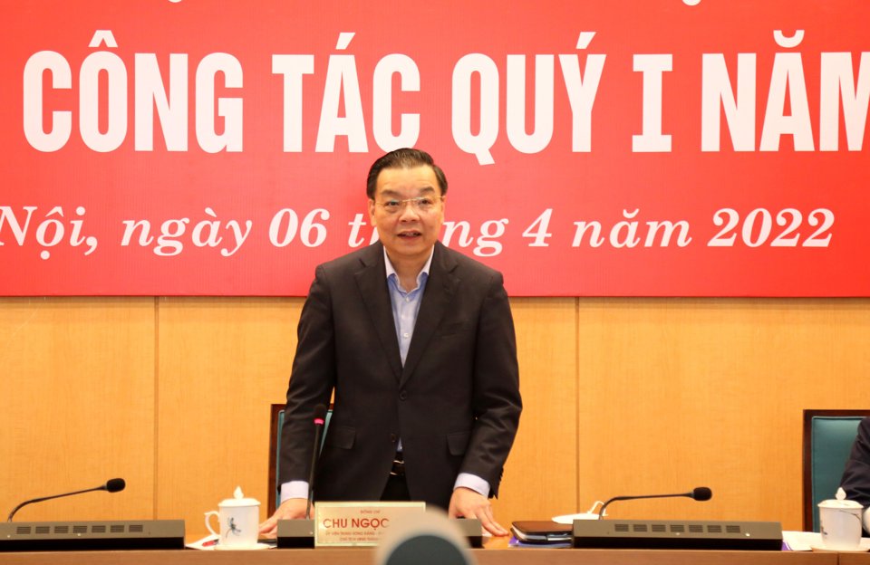 Chủ tịch UBND TP H&agrave; Nội Chu Ngọc Anh ph&aacute;t biểu tại Hội nghị
