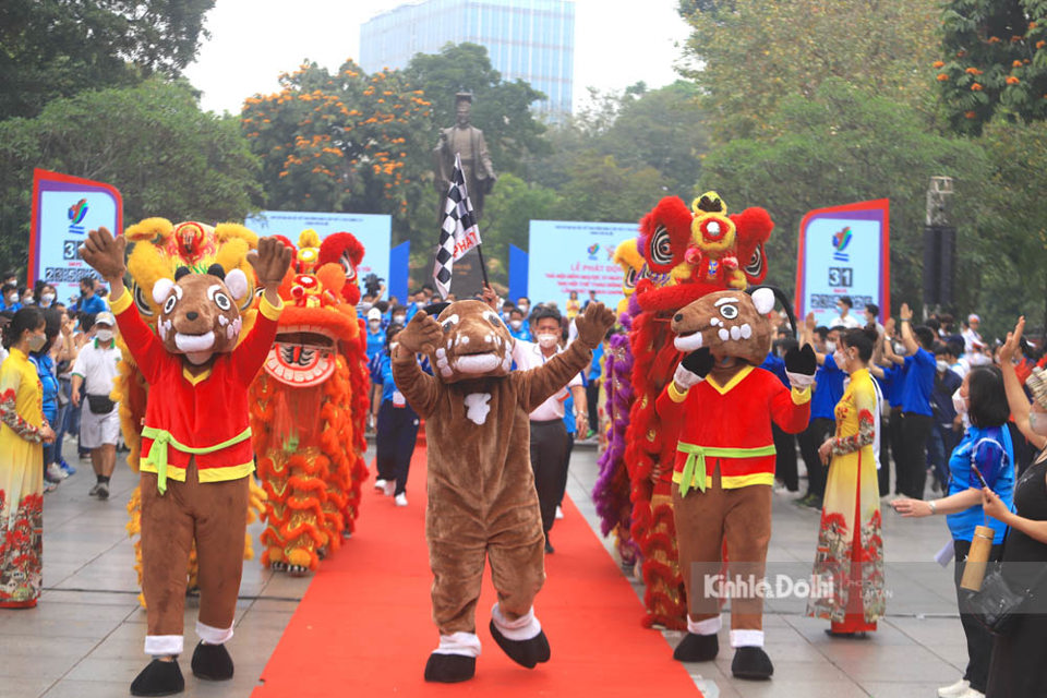 Sao La - Linh vật SEA Games 31 tại lễ ph&aacute;t động. Ảnh: Lại Tấn.