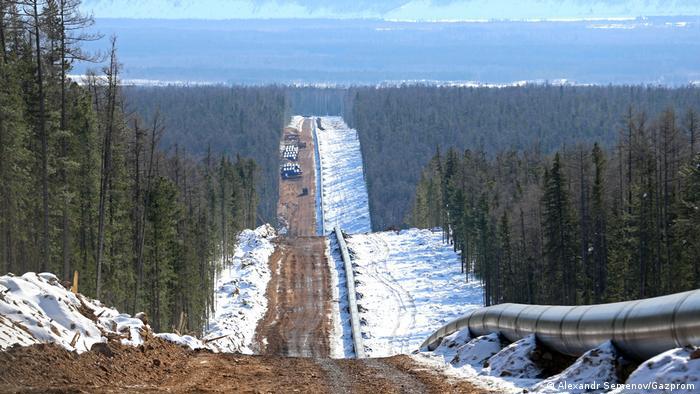 Đường ống Sức mạnh của Siberia, được coi l&agrave; được x&acirc;y dựng nhằm vận chuyển kh&iacute; tự nhi&ecirc;n đến Trung Quốc.&nbsp;