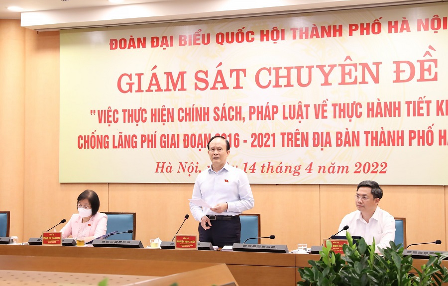 Ph&oacute; Trưởng đo&agrave;n ĐB Quốc hội TP H&agrave; Nội Nguyễn Ngọc Tuấn - Trưởng Đo&agrave;n gi&aacute;m s&aacute;t ph&aacute;t biểu kết luận