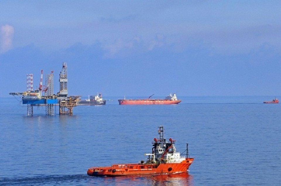 C&aacute;c c&ocirc;ng tr&igrave;nh dầu kh&iacute; tr&ecirc;n biển của Petrovietnam (ảnh minh họa).
