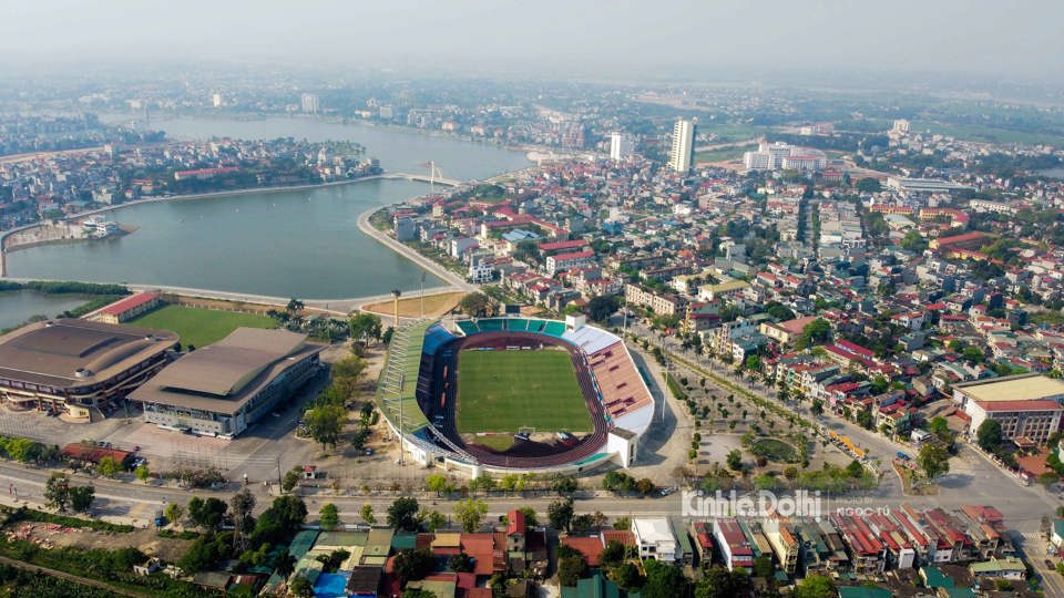 M&ocirc;n b&oacute;ng đ&aacute; nam tại SEA Games 31 sẽ được diễn ra 3 địa điểm, trong đ&oacute; s&acirc;n Việt Tr&igrave; (Ph&uacute; Thọ) l&agrave; nơi được lựa chọn đăng cai c&aacute;c trận đấu của bảng A c&oacute; U23 Việt Nam g&oacute;p mặt.