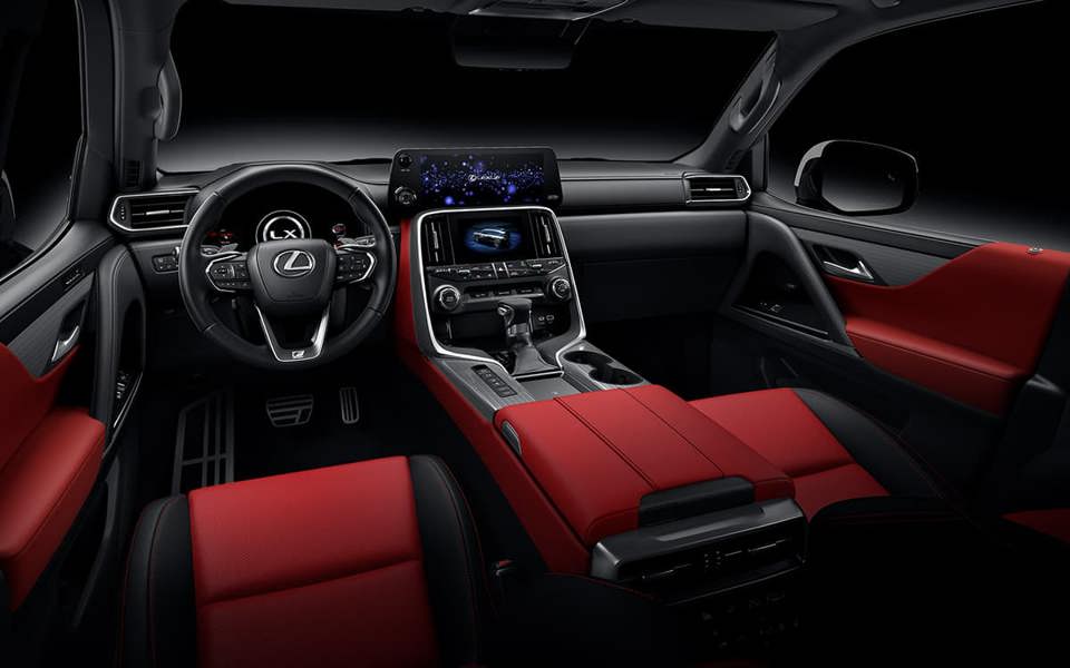 Nội thất Lexus LX 600 tiện nghi với nhiều c&ocirc;ng nghệ ti&ecirc;n tiến.
