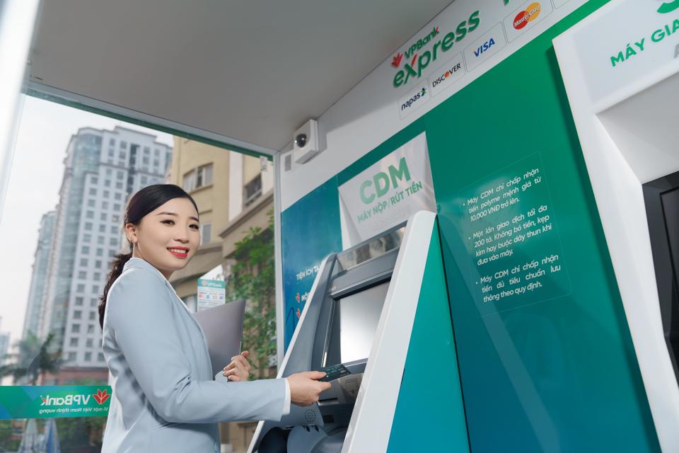 Quý 1: Tăng trưởng mạnh về quy mô và lợi nhuận, VPBank trên đà bứt phá - Ảnh 1