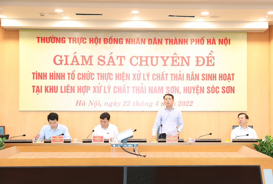 Ph&oacute; Chủ tịch UBND TP H&agrave; Nội Nguyễn Trọng Đ&ocirc;ng ph&aacute;t biểu