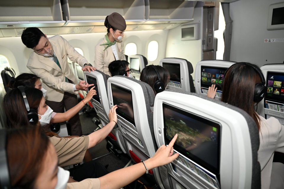 Cực đã với dịch vụ giải trí trên không nâng cấp Bamboo Sky của Bamboo Airways - Ảnh 4
