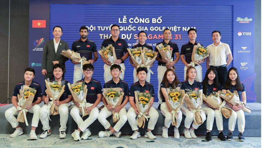 BHL, VĐV đội tuyển golf Việt Nam tại SEA Games 31. Ảnh NAM