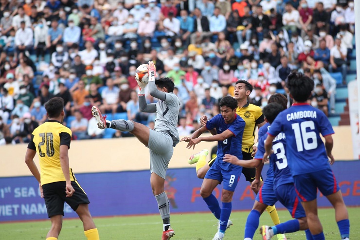U23 Campuchia bất ngờ cầm hòa U23 Malaysia - Ảnh 1