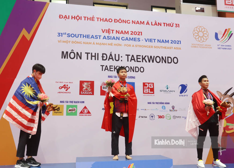Phạm Quốc Việt gi&agrave;nh HCV Taekwondo