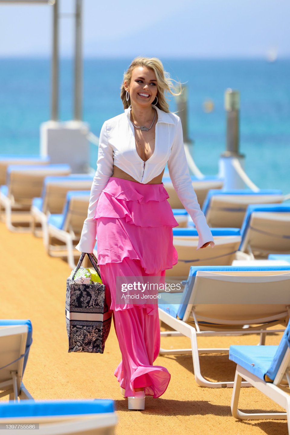 Tallia Storm xuất hiện ở kh&aacute;ch sạn Martinez Hotel&nbsp;